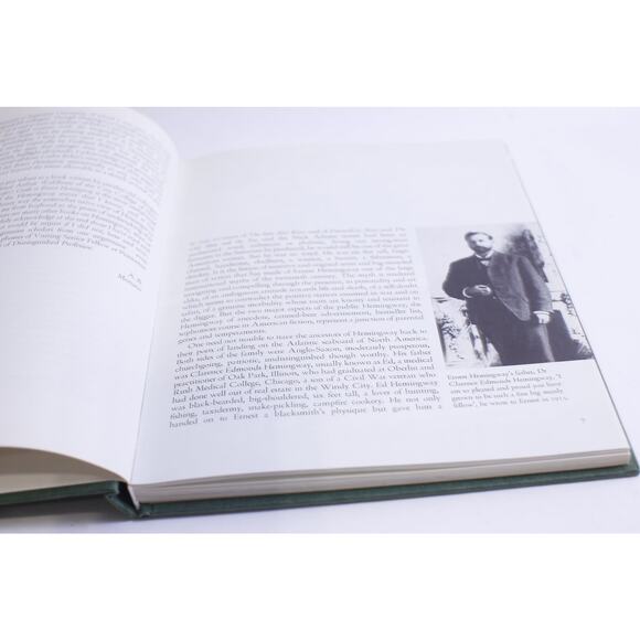 Ernest Hemingway His world, Book, Two dollars, Literary genius, 20th Century - Picture 4 of 5